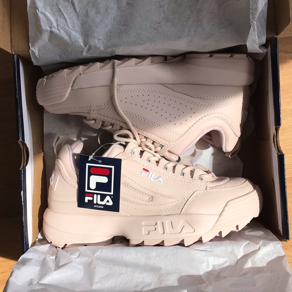 NWT FILA Pink Blush Disruptor II 2 Sneakers 8.5
